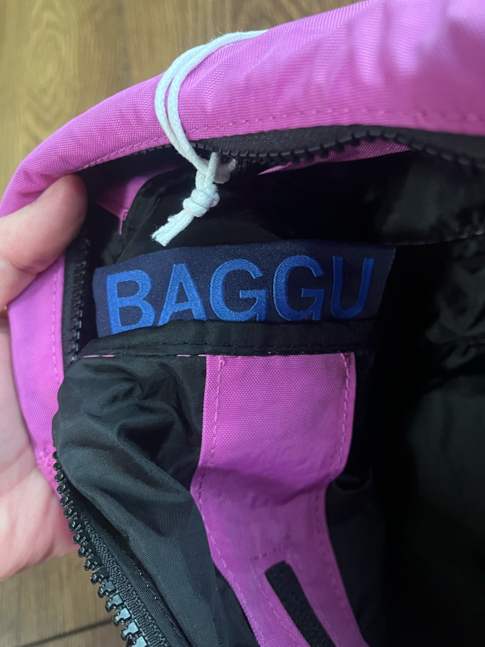 BAGGU Extra Pink Medium Crescent BNWT - Picture 8 of 9